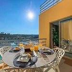 Luxury 1 Bedroom Apartment, Marina De Apartamento