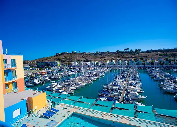 Luxury 1 Bedroom Apartment, Marina De Lejlighed *