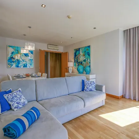 Апартаменты Luxury 1 Bedroom Apartment, Marina De *